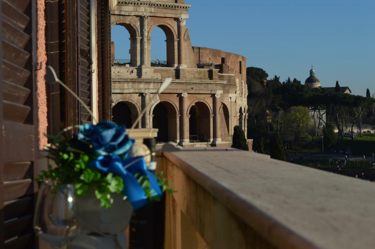 Balcony Colosseum View Rom Exterior foto