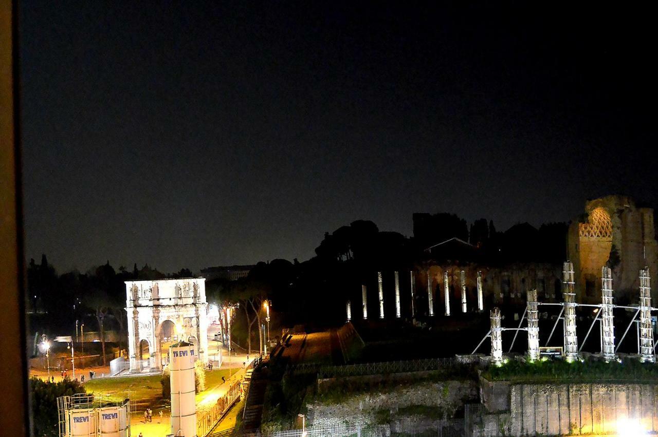 Balcony Colosseum View Rom Exterior foto